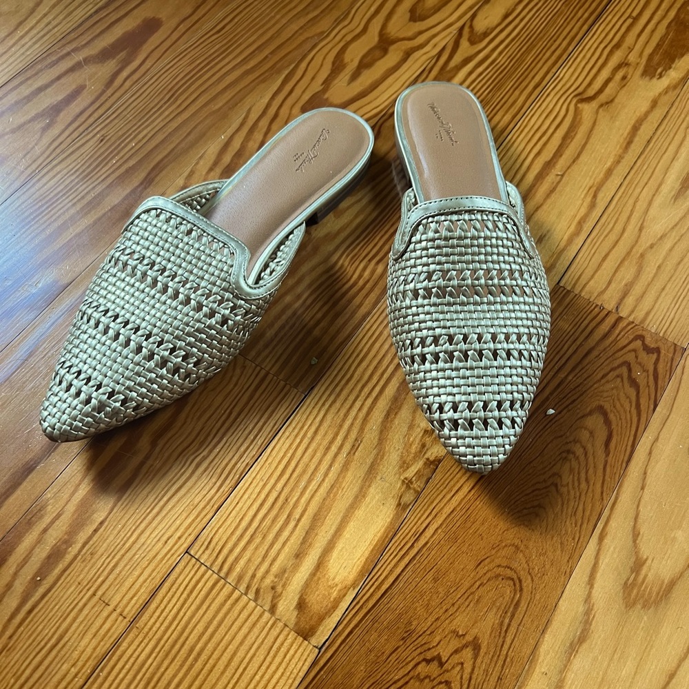 Universal Thread Gold Mules